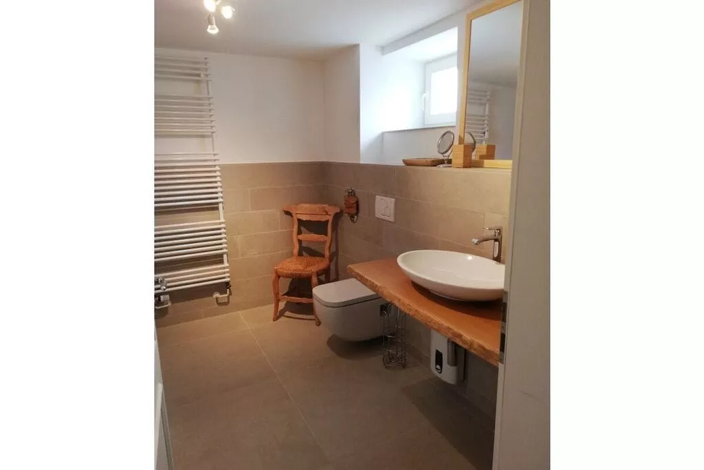 244352-Badezimmer