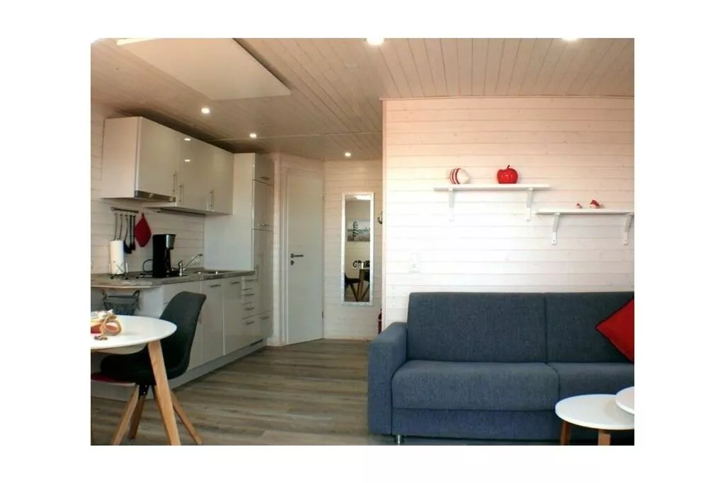 293941-Indoor