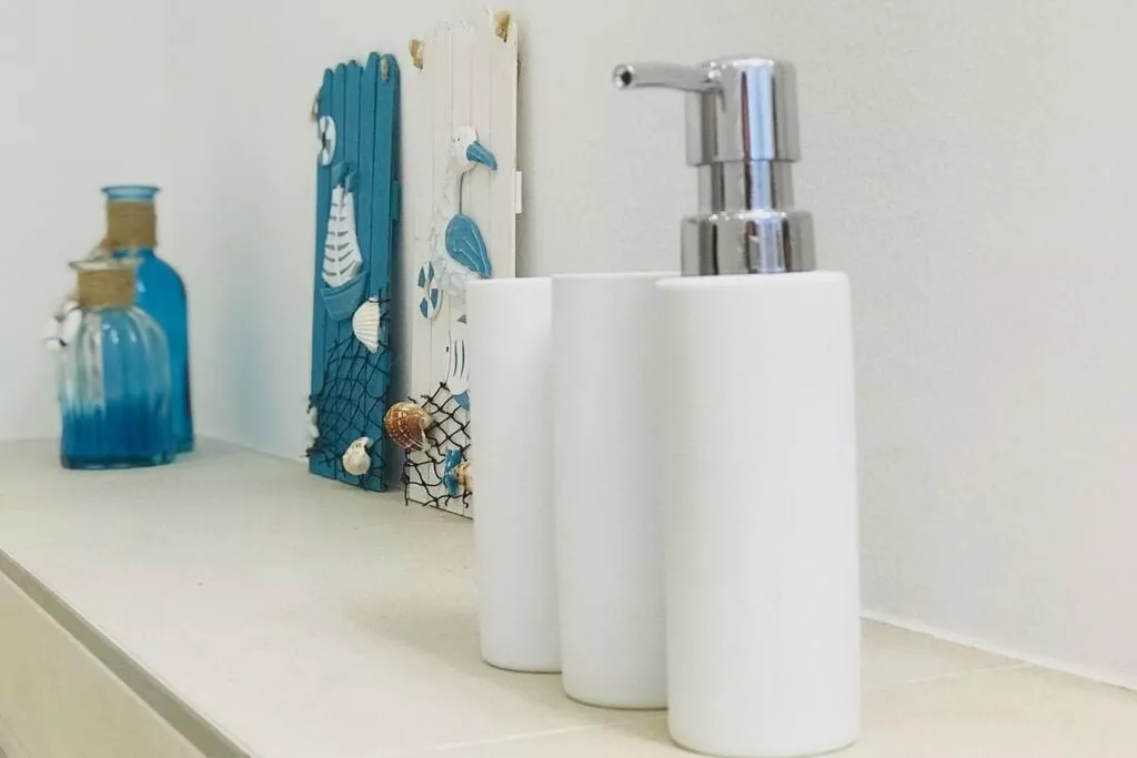 236911-Bathroom