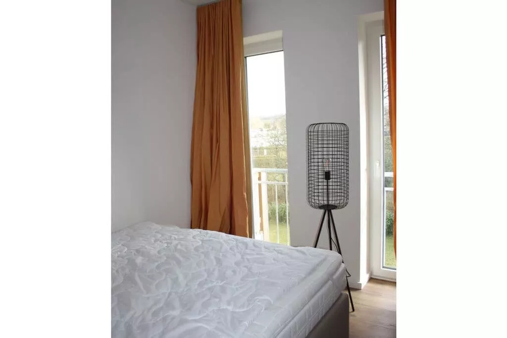321964-Bedroom