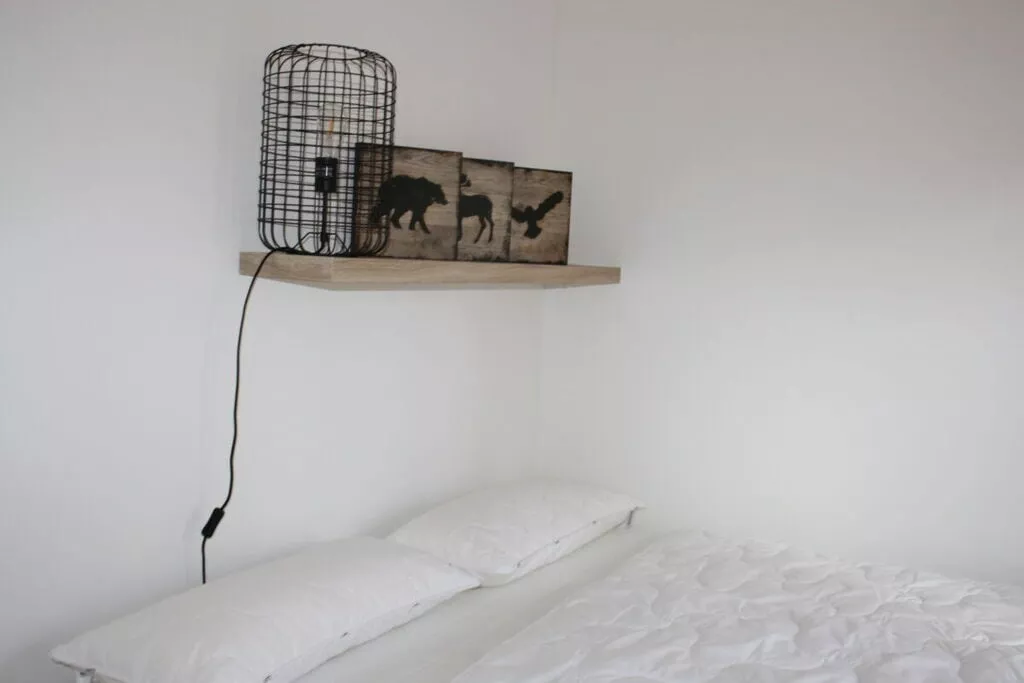 321964-Bedroom