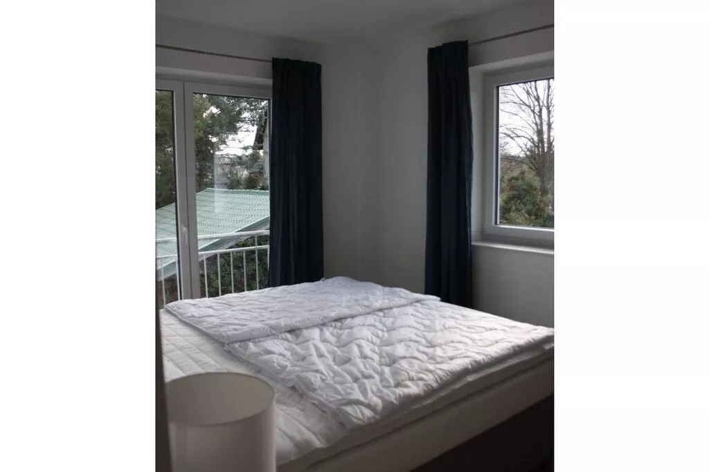 321964-Bedroom