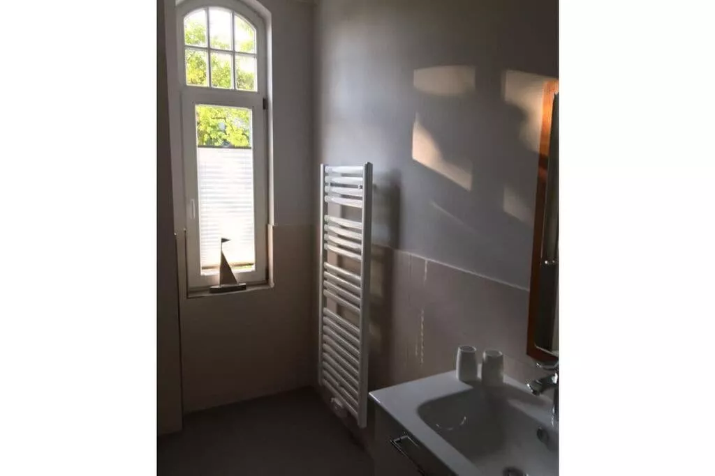 298436-Bathroom