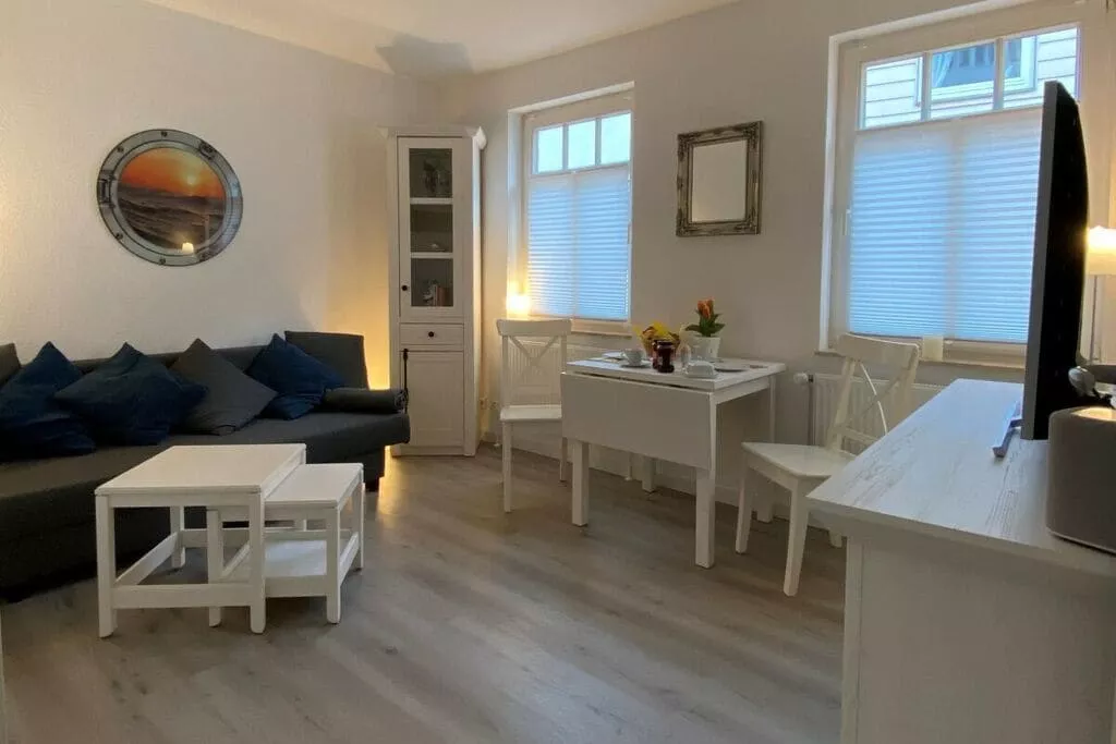 389931-Living room