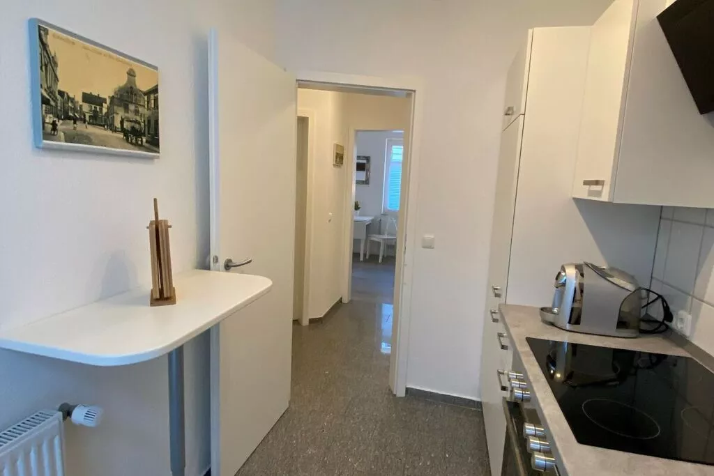 389931-Kitchen