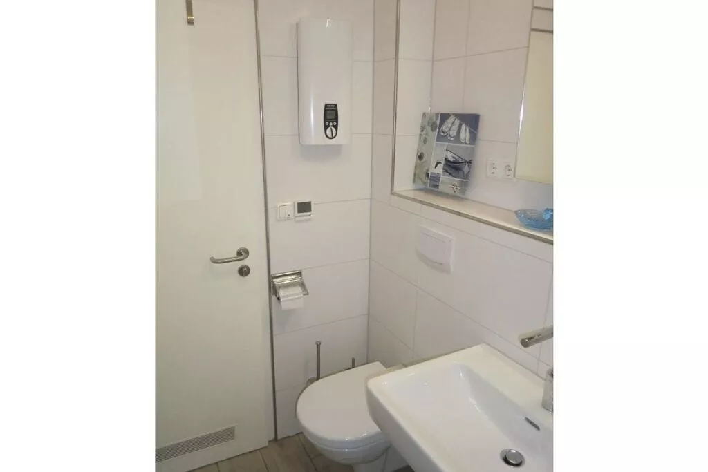 253997-Bathroom