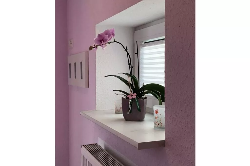 291454-Bedroom