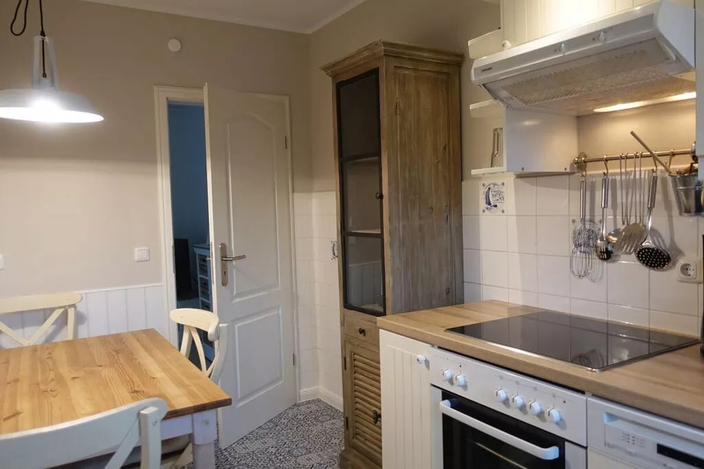 275826-Kitchen
