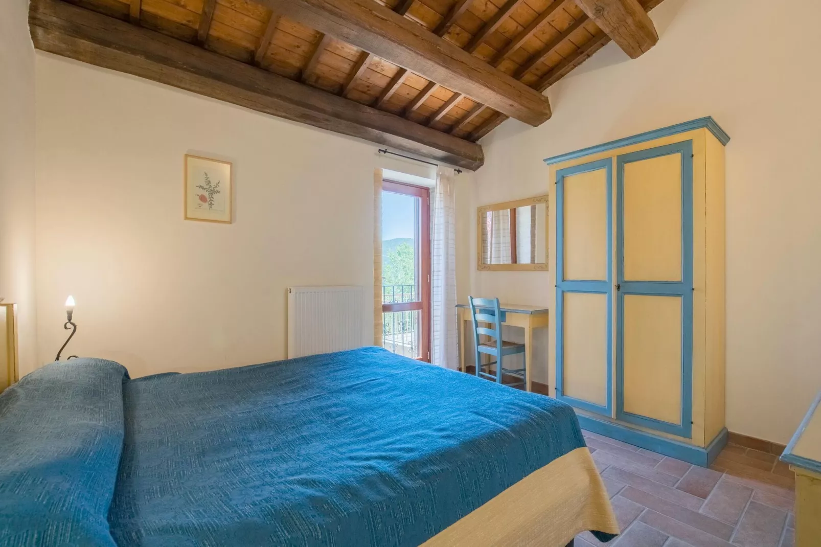 Fonni Blu-Bedroom