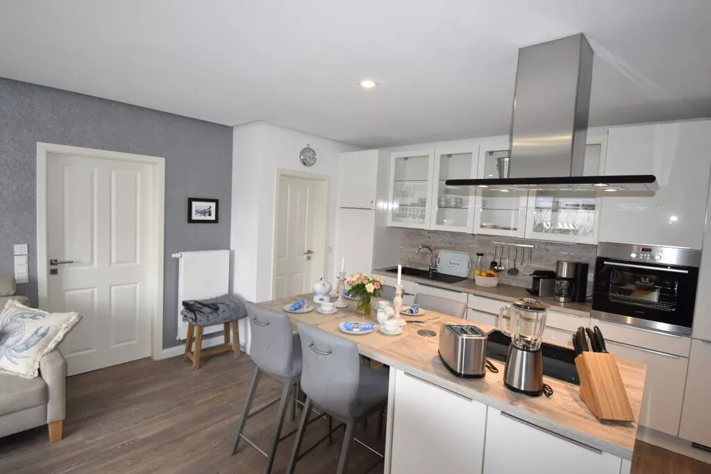 287712-Dining room