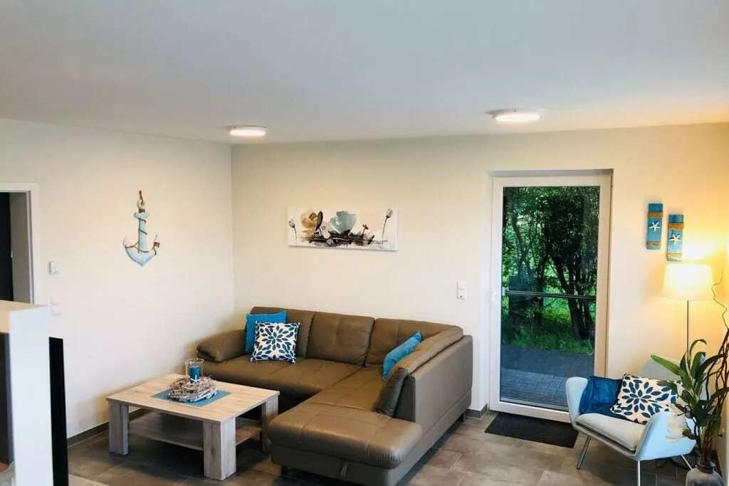 294980-Dining room