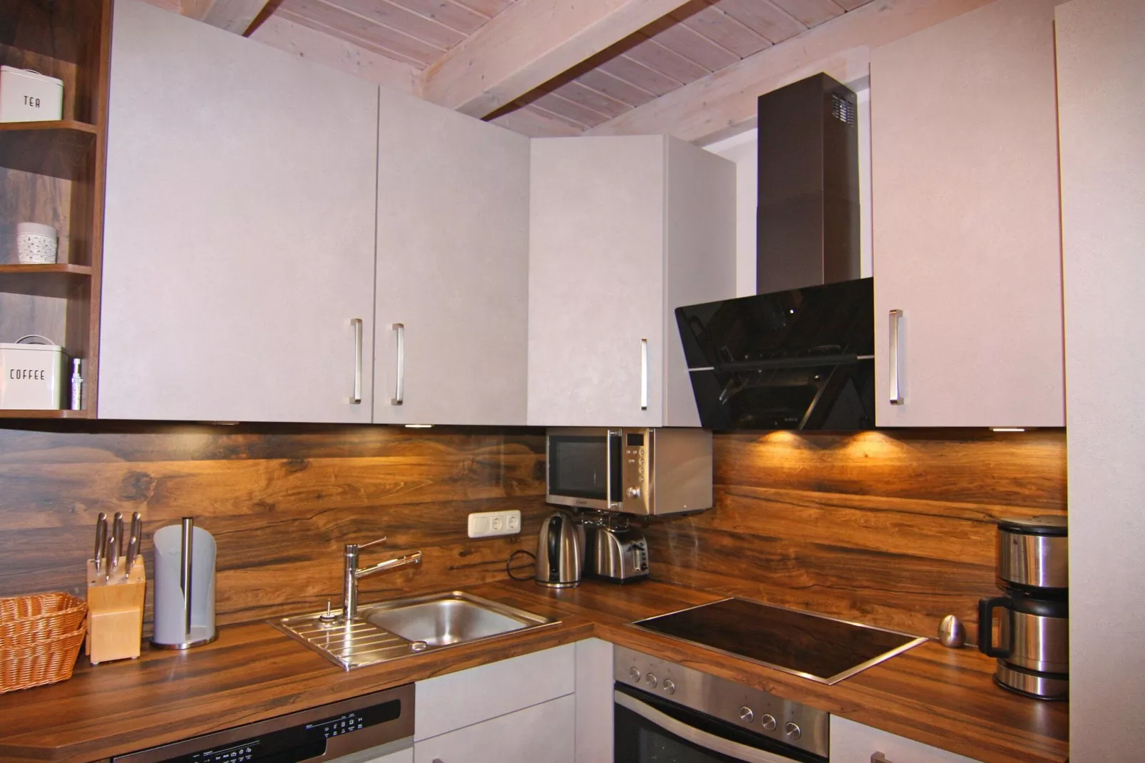 DHH Dünenhaus I links DHH-Cuisine