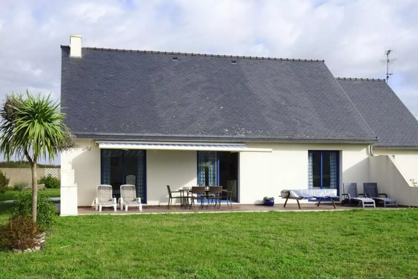Holiday home Guilvinec-Exterior summer