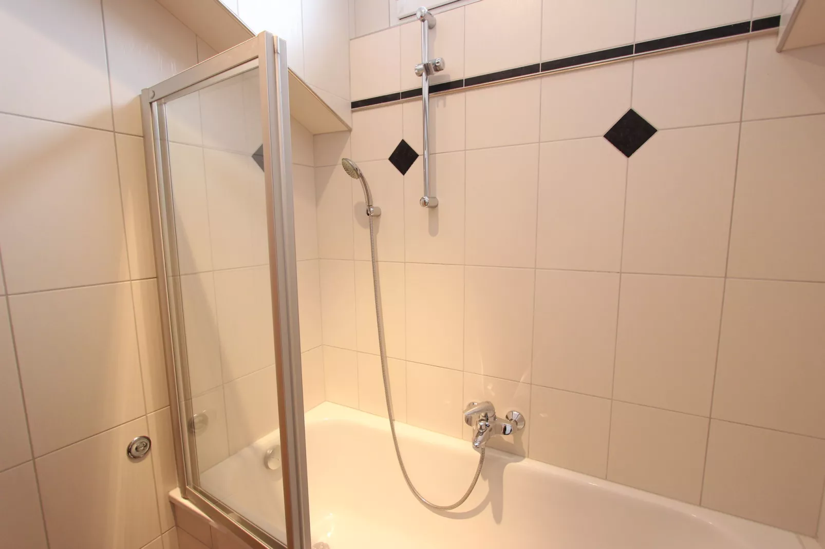 Apartment Westendorf-Badezimmer