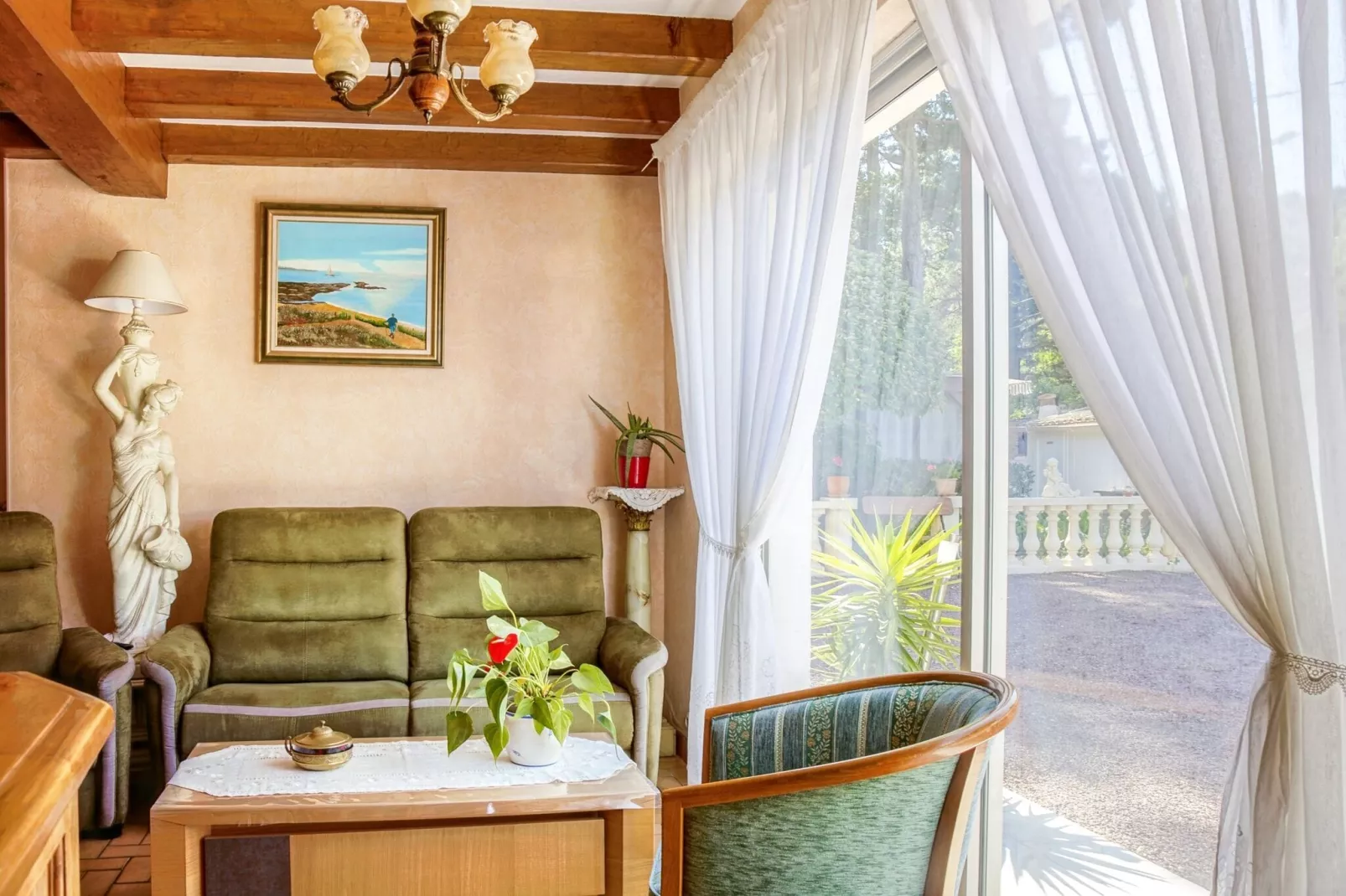 Plein Sud-Living room