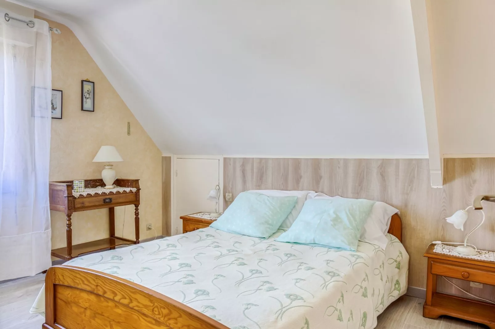 Plein Sud-Bedroom