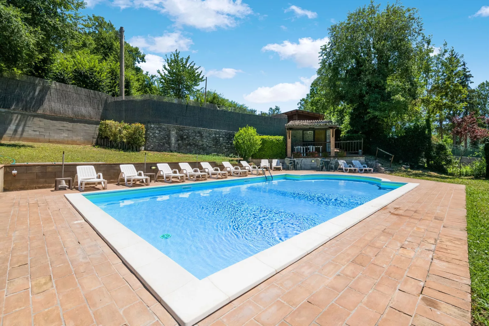 Fonni Giallo-Pool