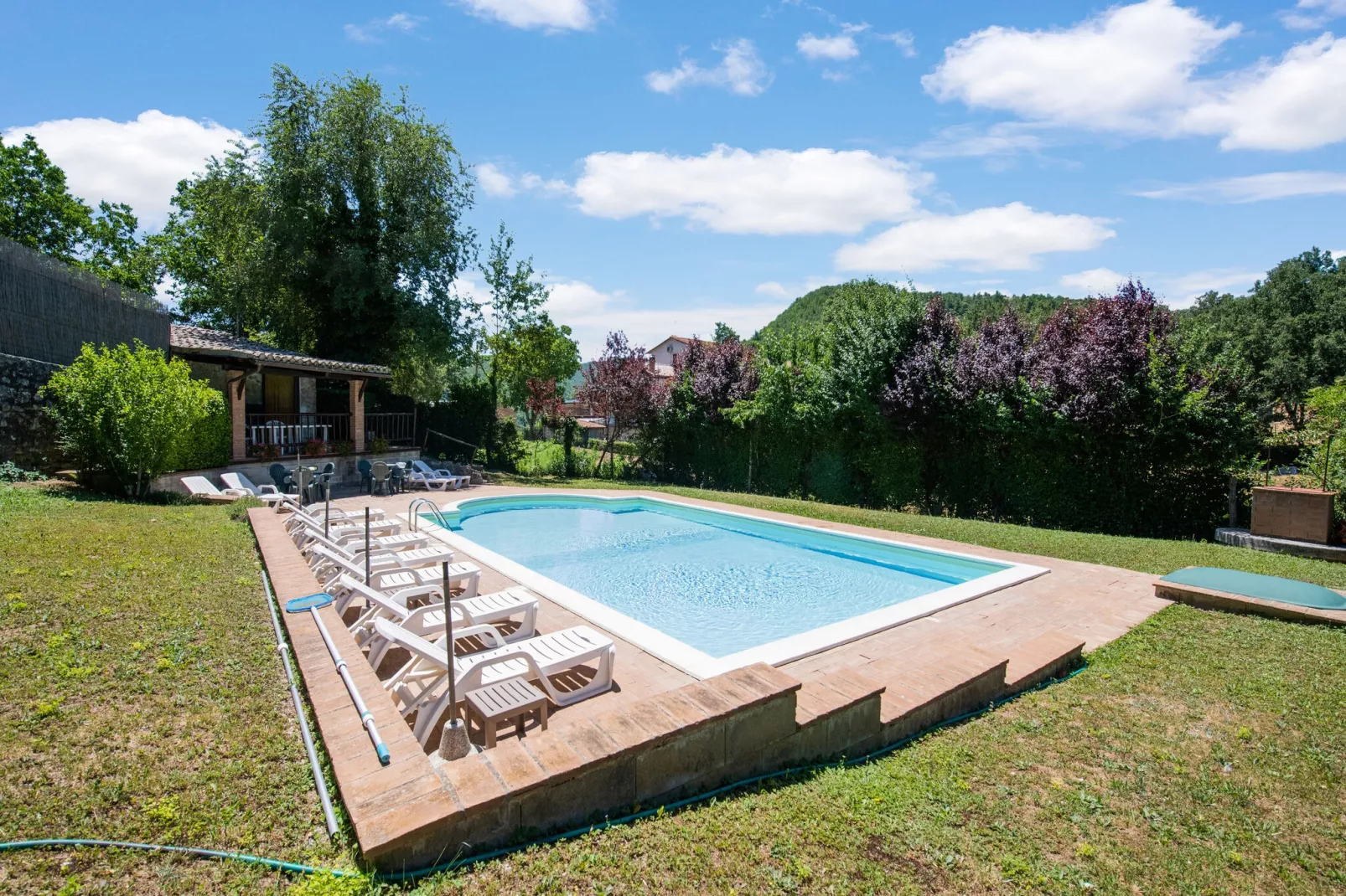 Fonni Giallo-Pool