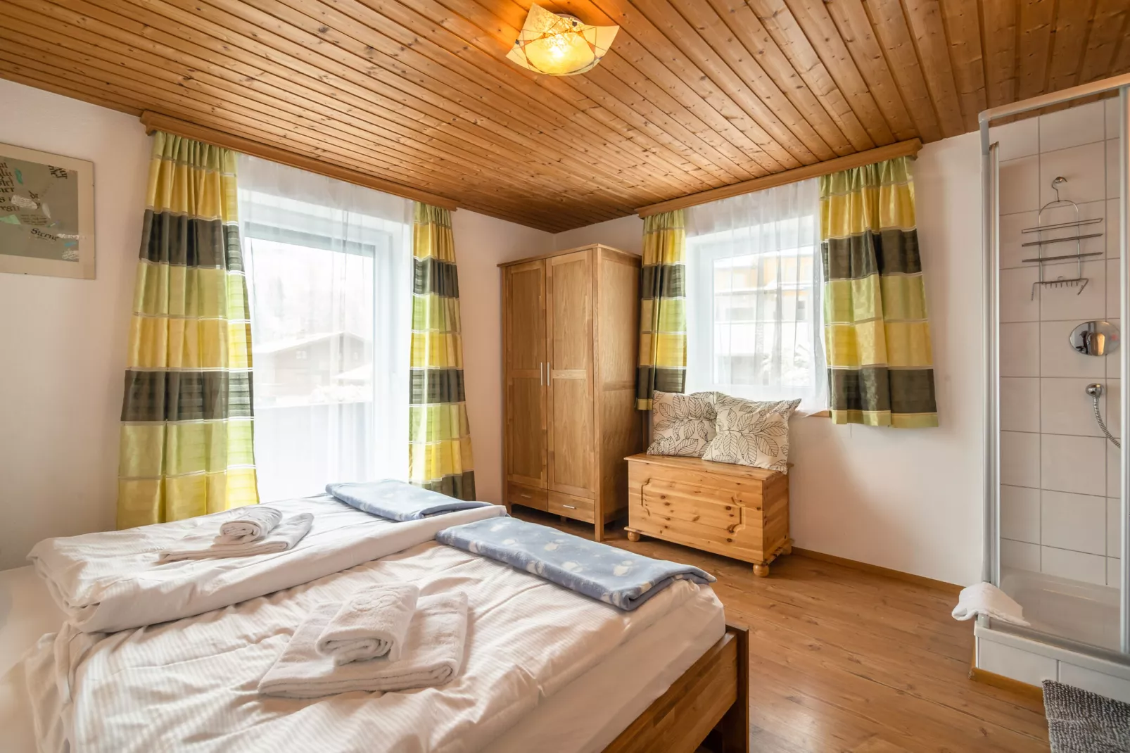 Maria Leni-Bedroom