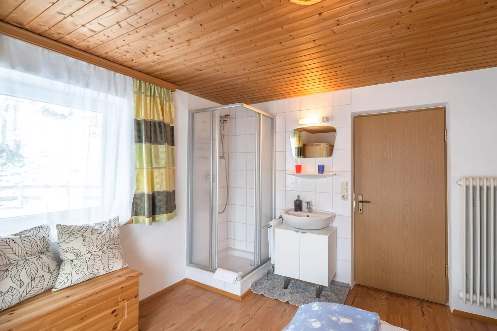 Maria Leni-Bedroom