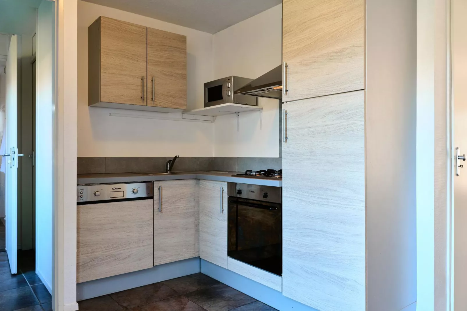 Berck sur Mer 1-Kitchen