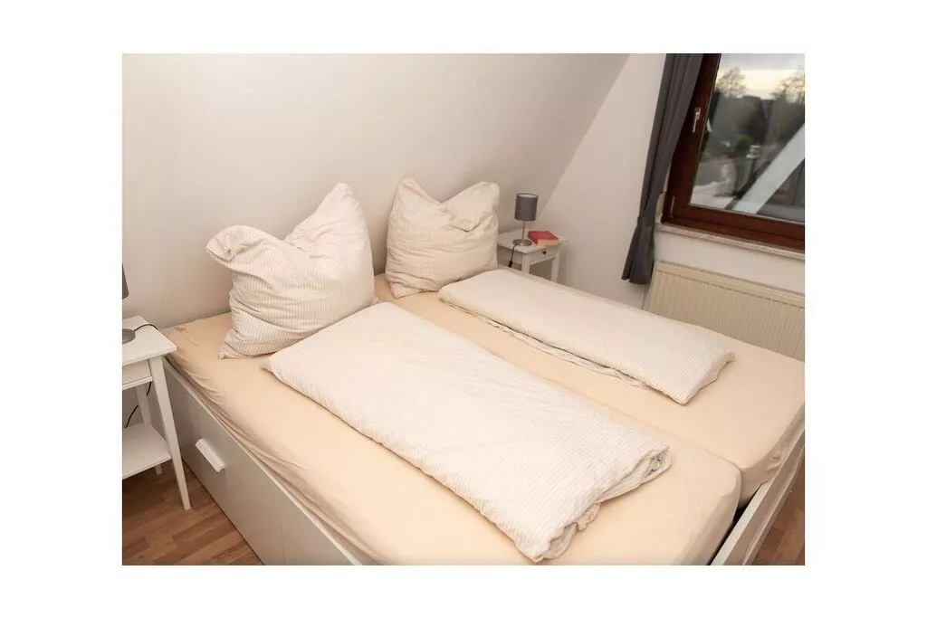 281373-Schlafzimmer