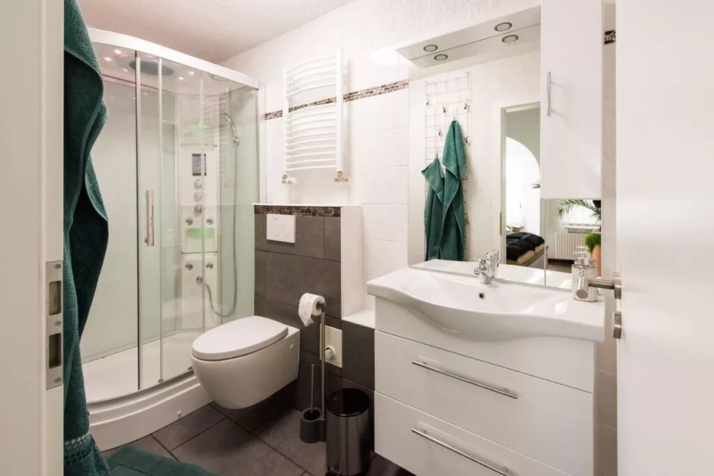 298313-Badezimmer