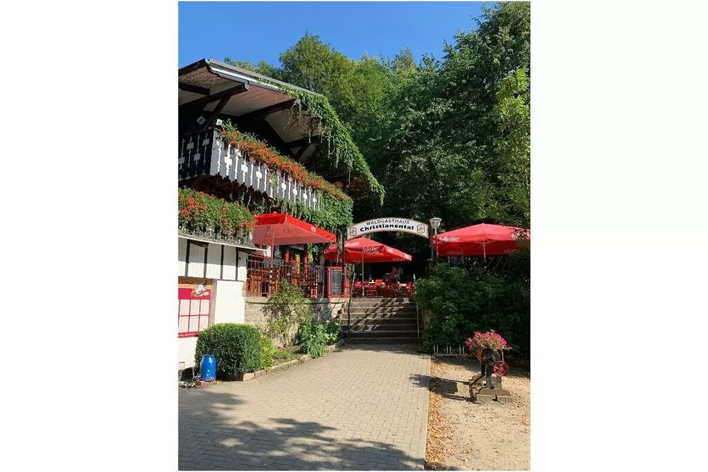 298313-Nicht getaggt