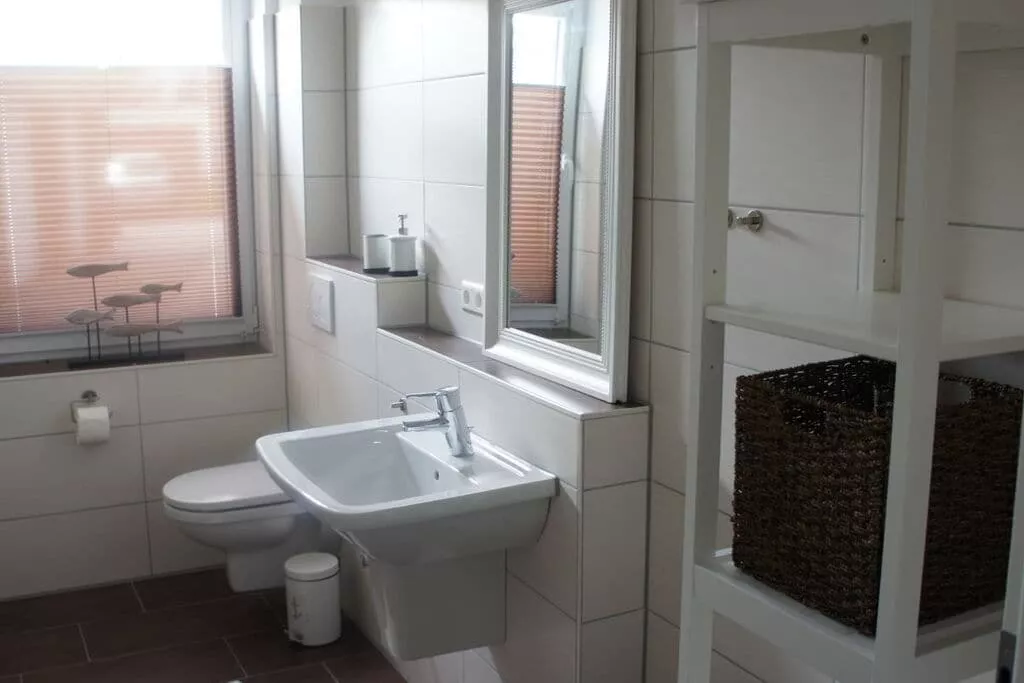 271604-Bathroom