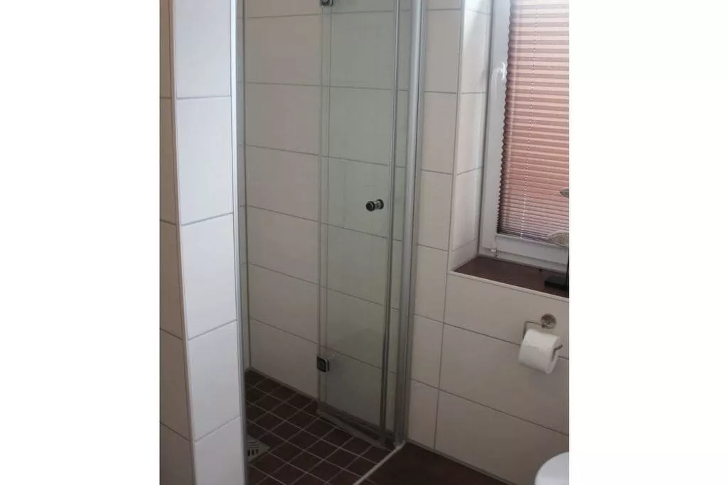 271604-Bathroom