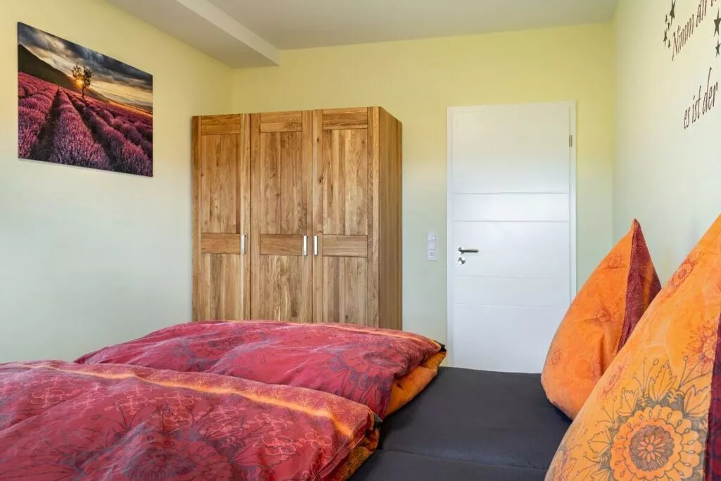 329719-Bedroom