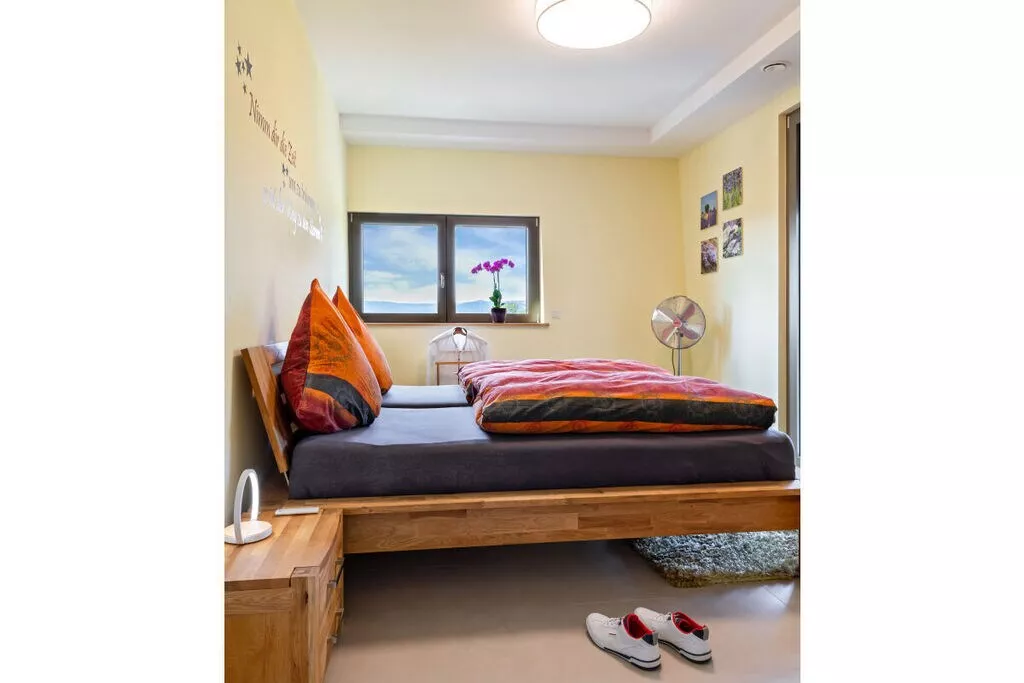 329719-Bedroom