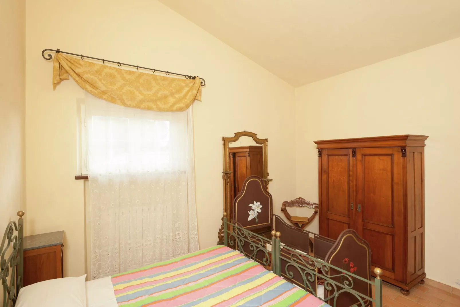Sangiovese-Bedroom