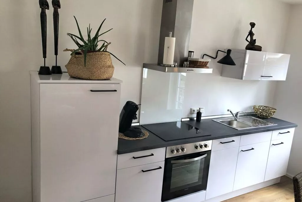 287404-Kitchen