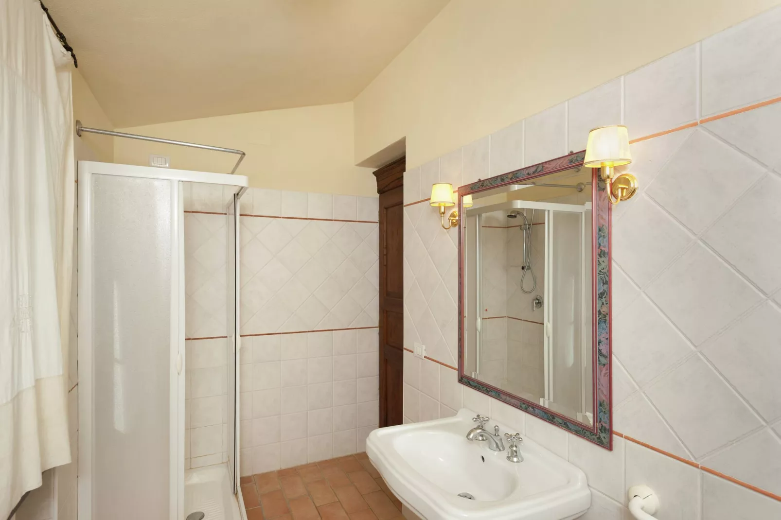 Sangiovese-Bathroom