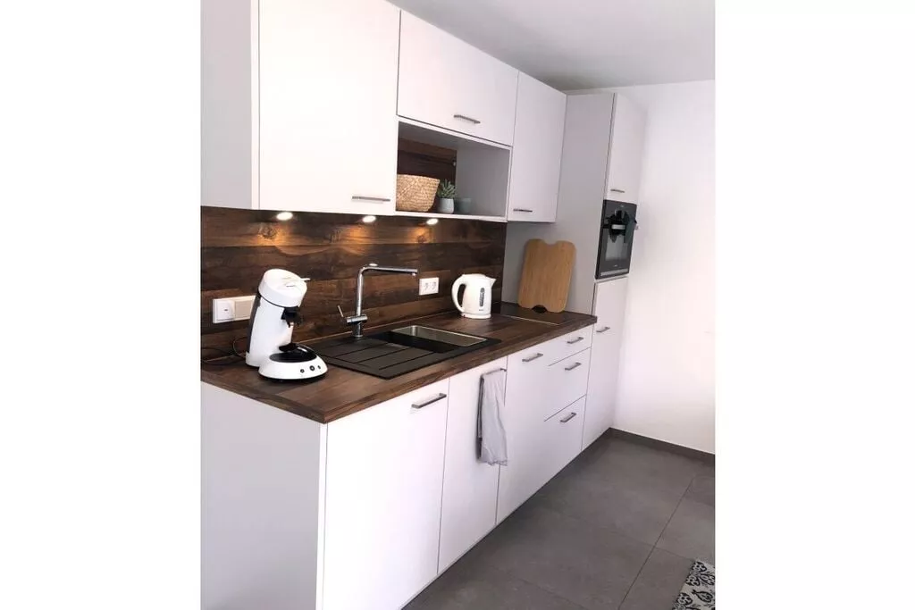 309931-Kitchen
