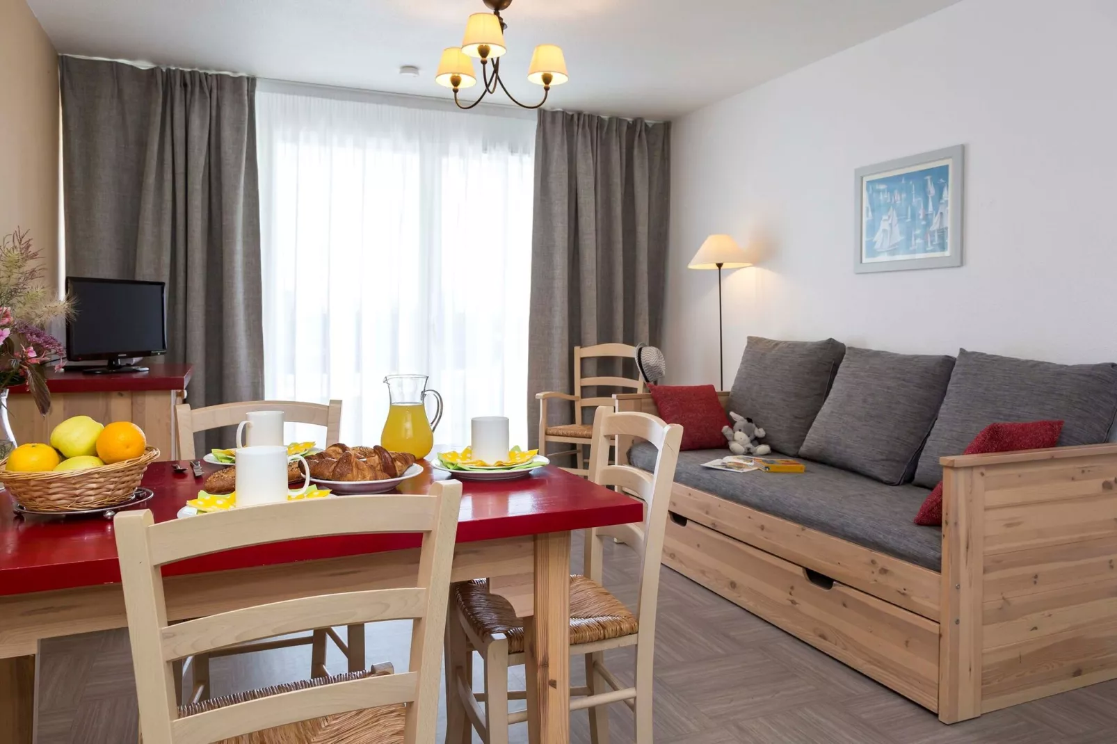 Résidence Domaine des Roches Jaunes 2-Living room