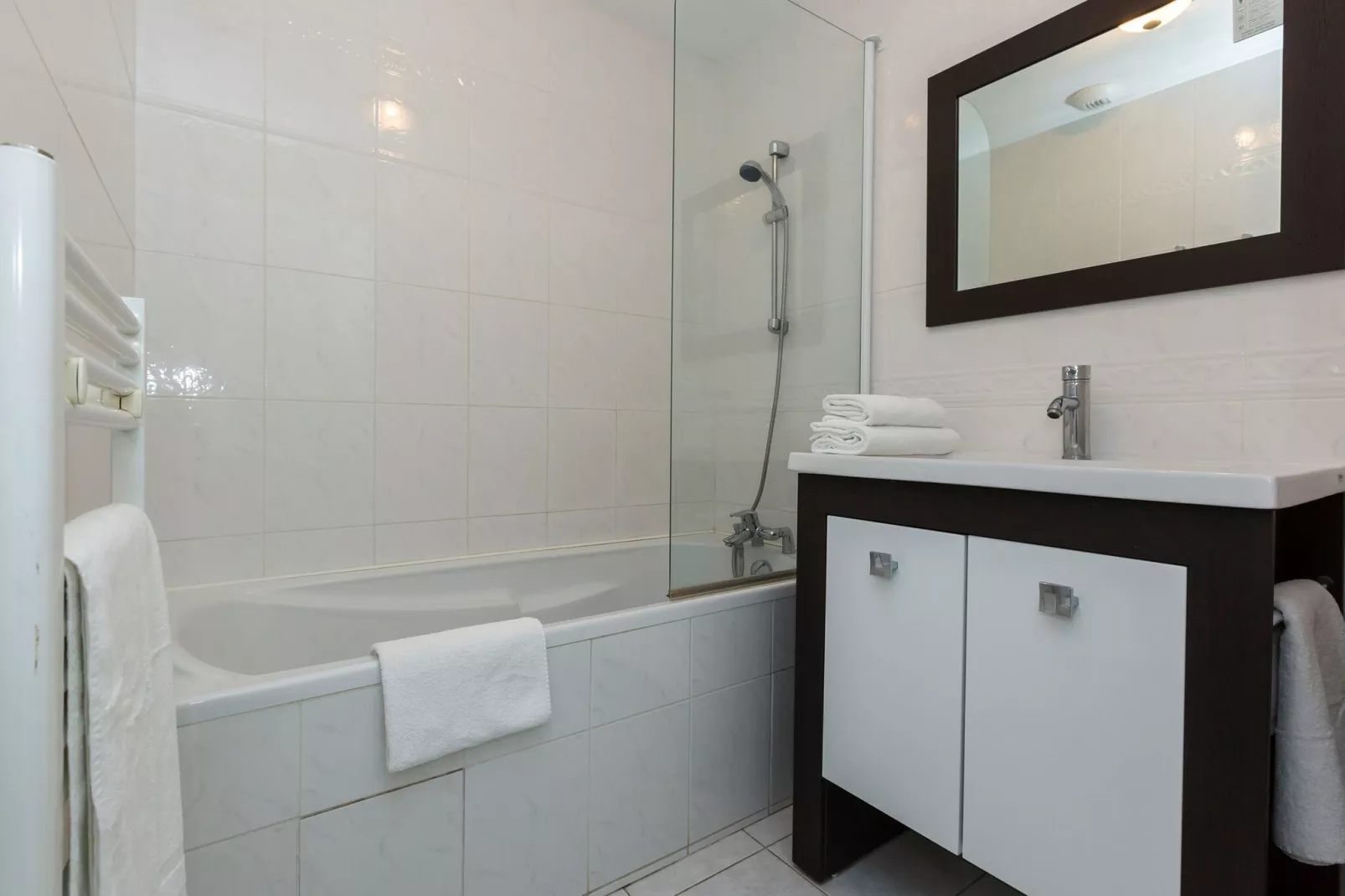 Résidence Domaine des Roches Jaunes 2-Bathroom