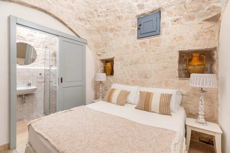 Magnificent Stefano's Trulli in Locorotondo-Bedroom