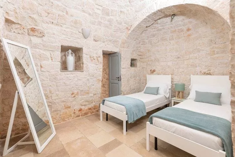 Magnificent Stefano's Trulli in Locorotondo-Bedroom