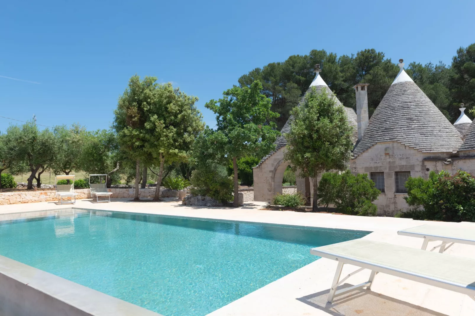 Trulli Tre Corbezzoli - Ostuni-Piscine