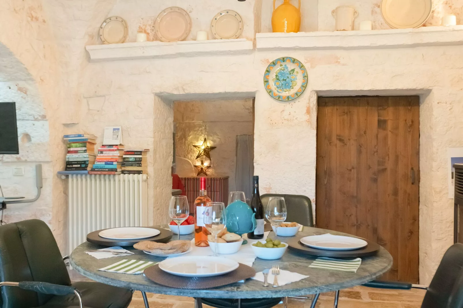 Trulli Fantese 4 Ostuni-Dining room