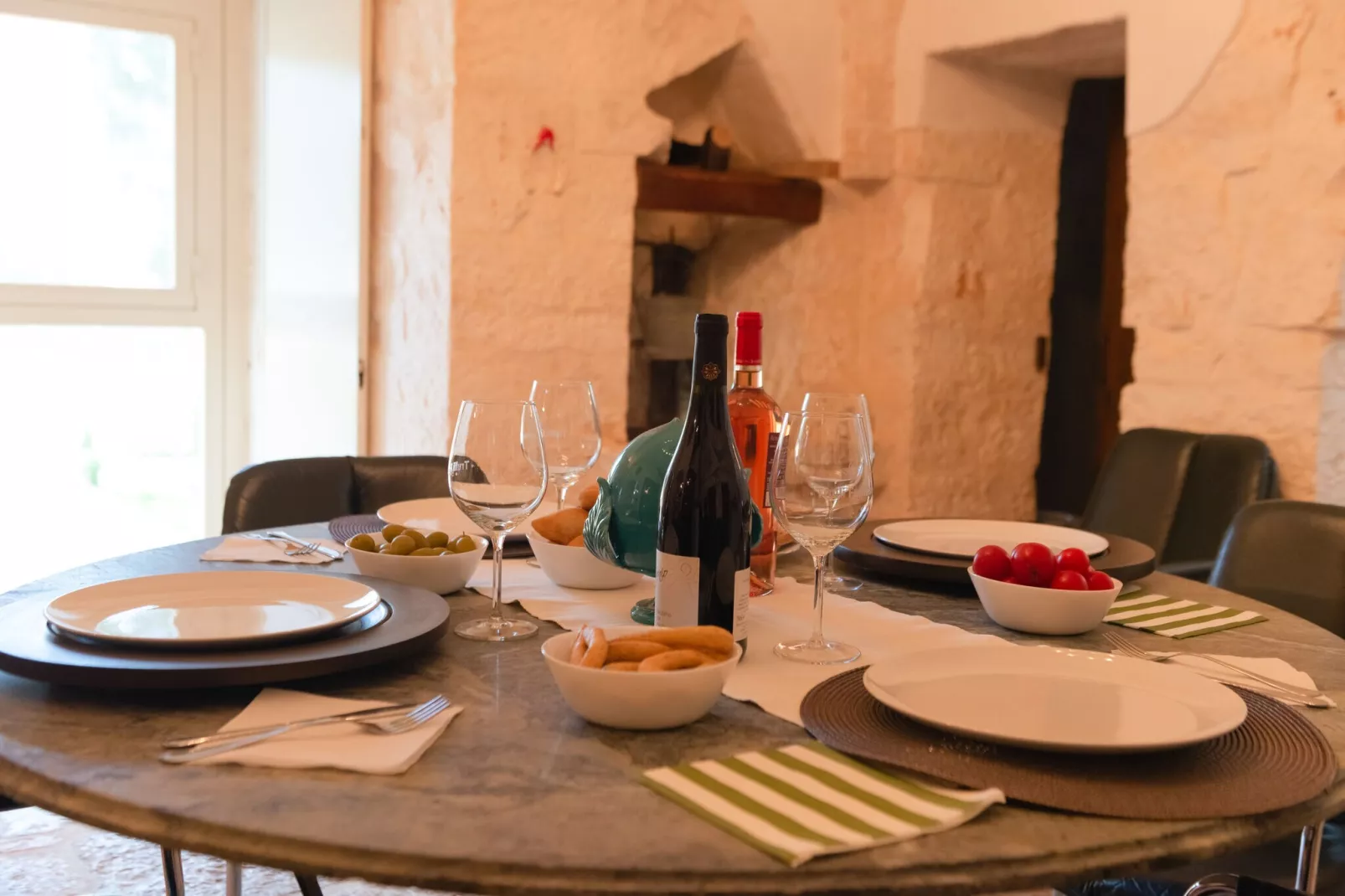 Trulli Fantese 4 Ostuni-Dining room