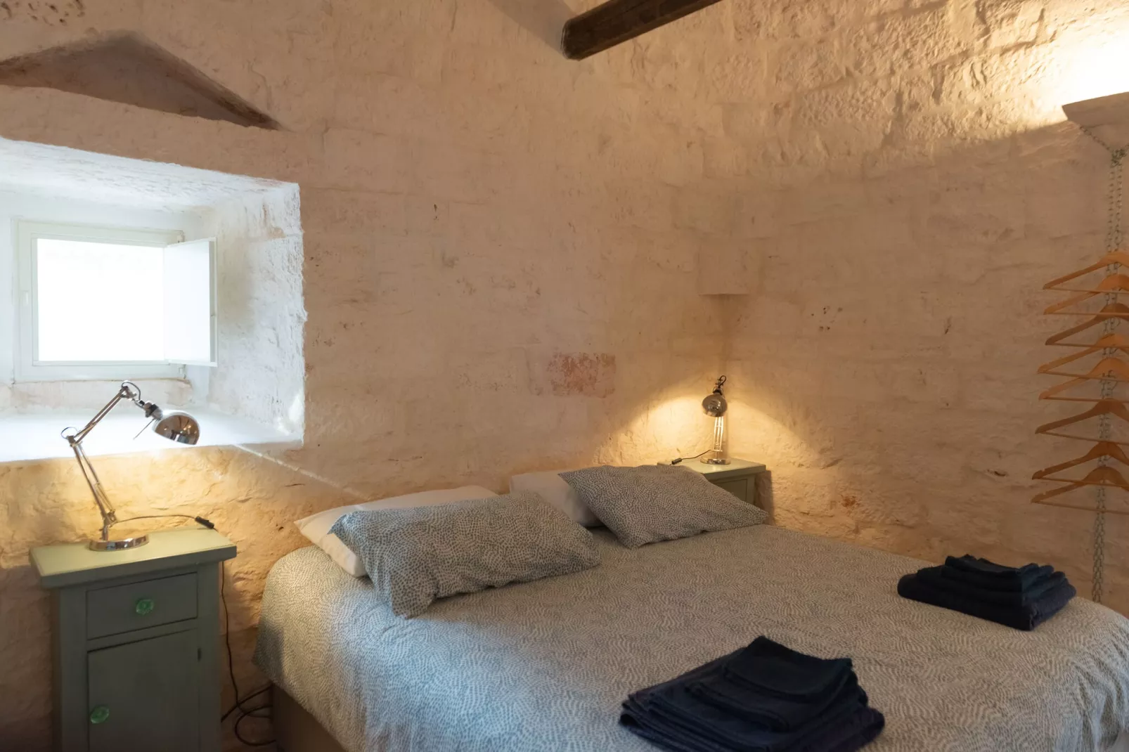 Trulli Fantese 4 Ostuni-Bedroom