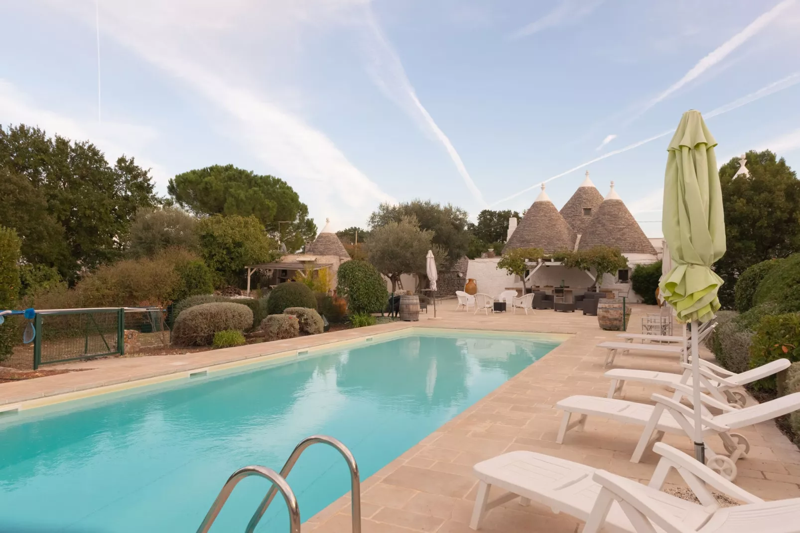 Trulli Fantese 4 Ostuni-Pool