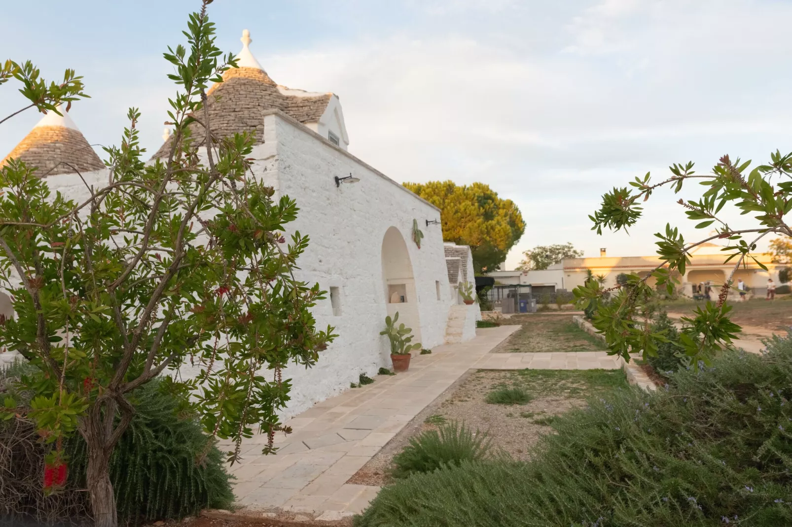 Trulli Fantese 4 Ostuni-Exterior summer