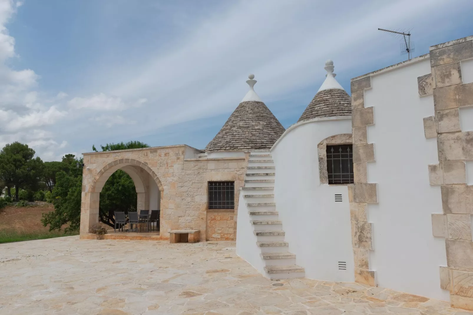 Trullo Terra di mezzo in Martina Franca-Extérieur été