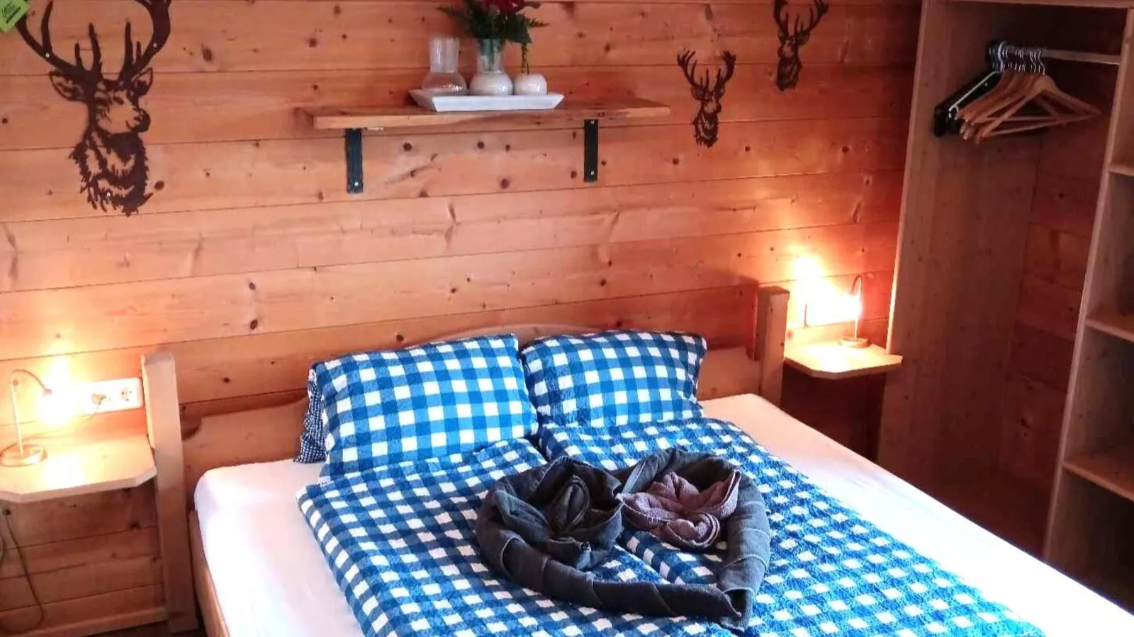 Emely-Chambre