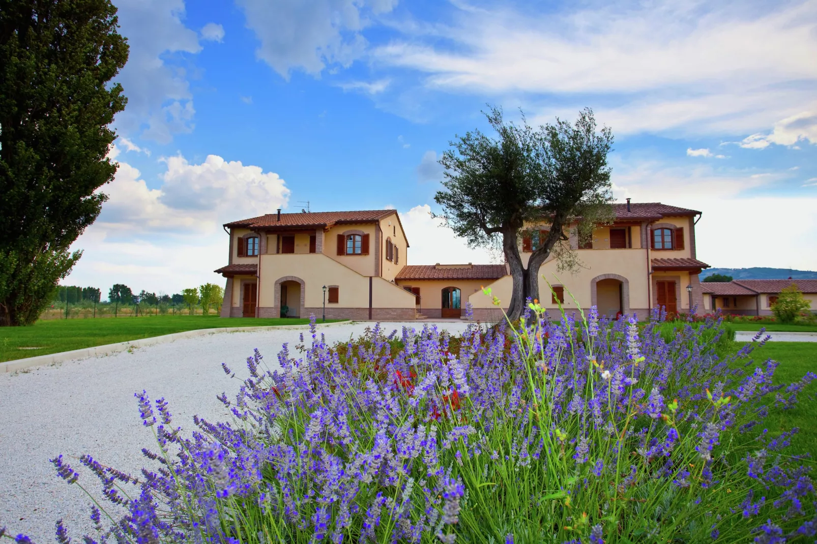 Spello-Exterior summer