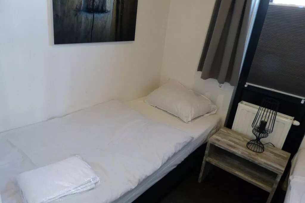 431804-Bedroom